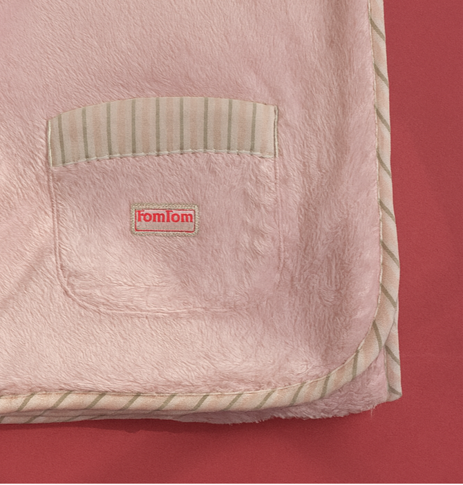 Winter Blanket for Baby With Pocket | Imported Pink Blanket For infants - Image 3